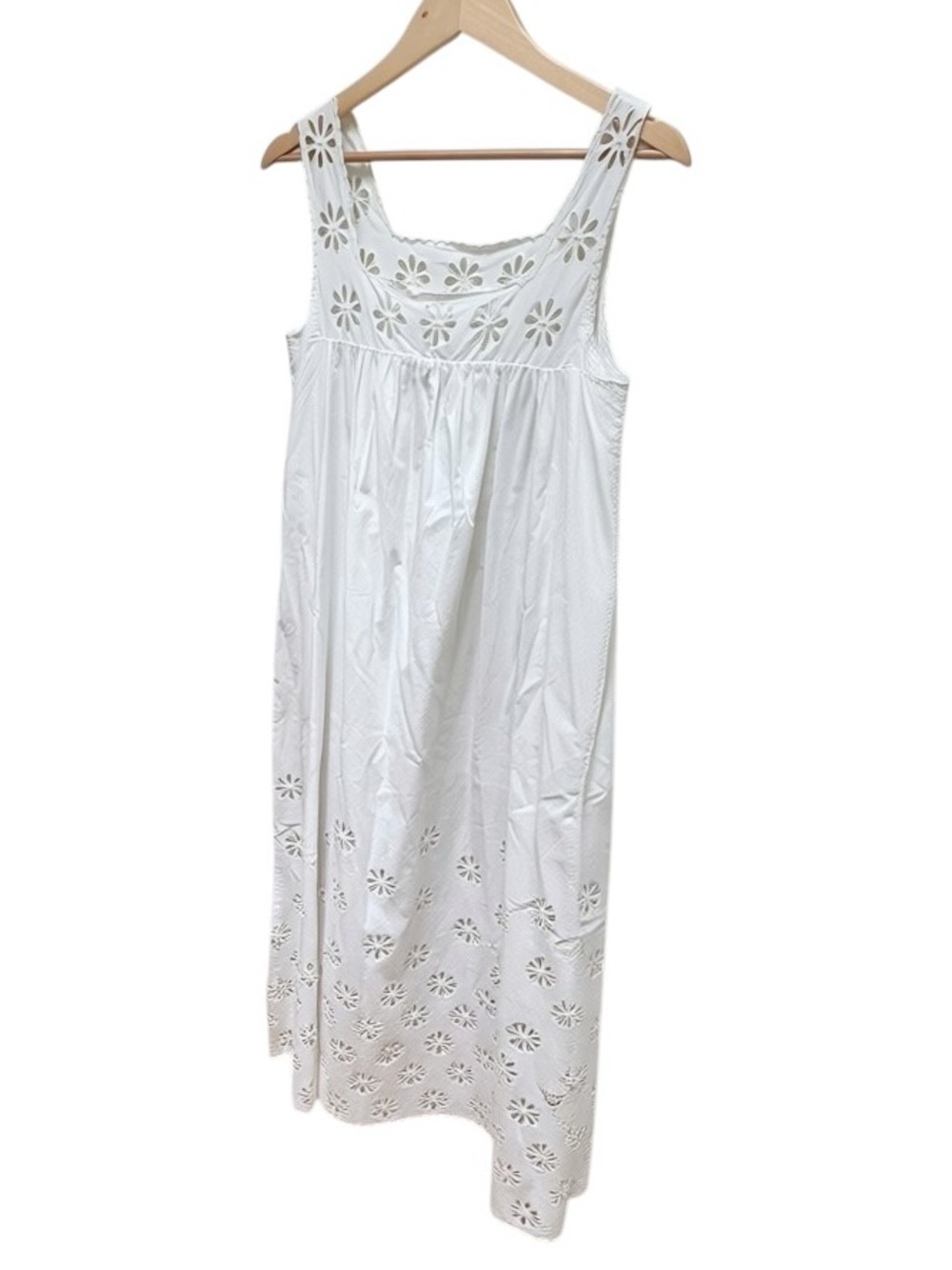 POSSE *NEW* Cecilia White Embroidered Shift Dress - Picture 12 of 16